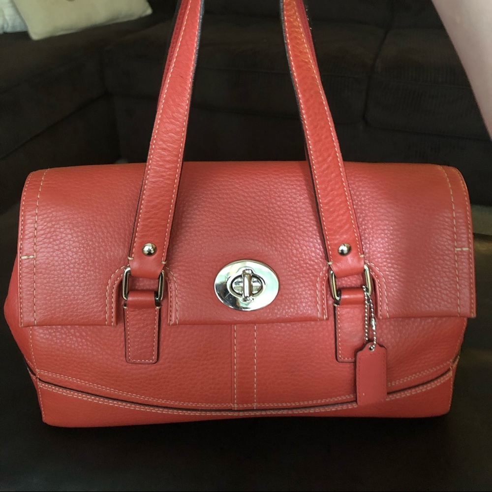 COACH satchel/shoulder purse